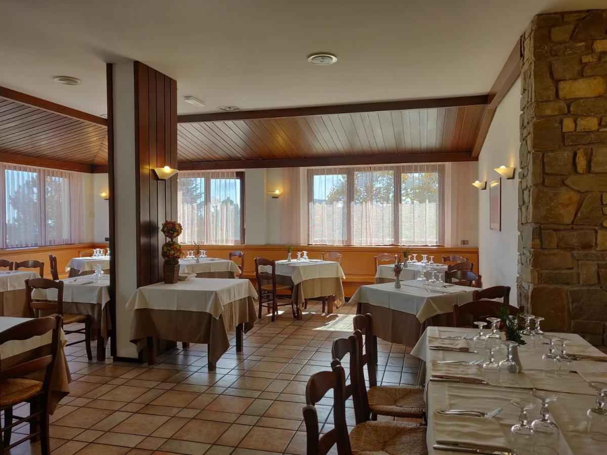 Hotel Капракота Екстериор снимка